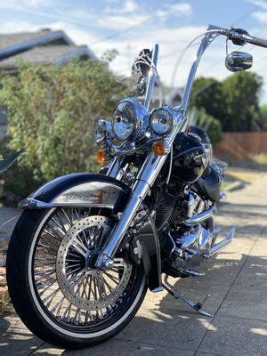 Oakland harley - For example, a 2019 Harley-Davidson Street ® 750 model in Vivid Black with sale price of $7,599, 10% down payment and amount financed of $6,839.10, 60 month repayment term, and 7.09% APR results in monthly payments of $135.71. In this example, customer is responsible for applicable taxes, title, licensing fees and any other fees or charges at ... 